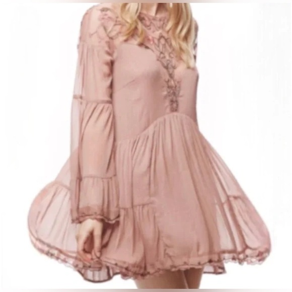 FREE PEOPLE Panama City Beaded Minidress in Mauve Size Small - Picture 2 of 8